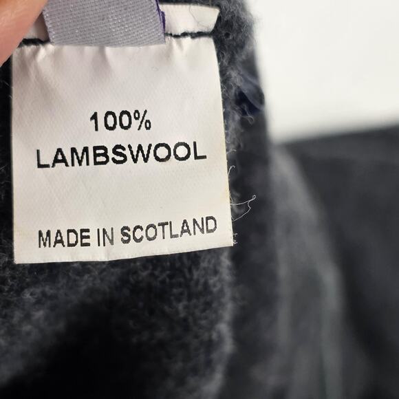 Harry Potter Sweater Mens XS Gray V Neck 100% Lambswool Made in Scotland - Picture 10 of 12